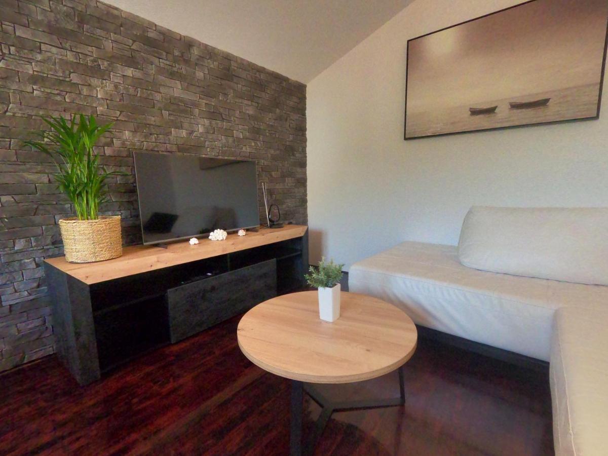 Lifestyle Apartment Подстрана Экстерьер фото