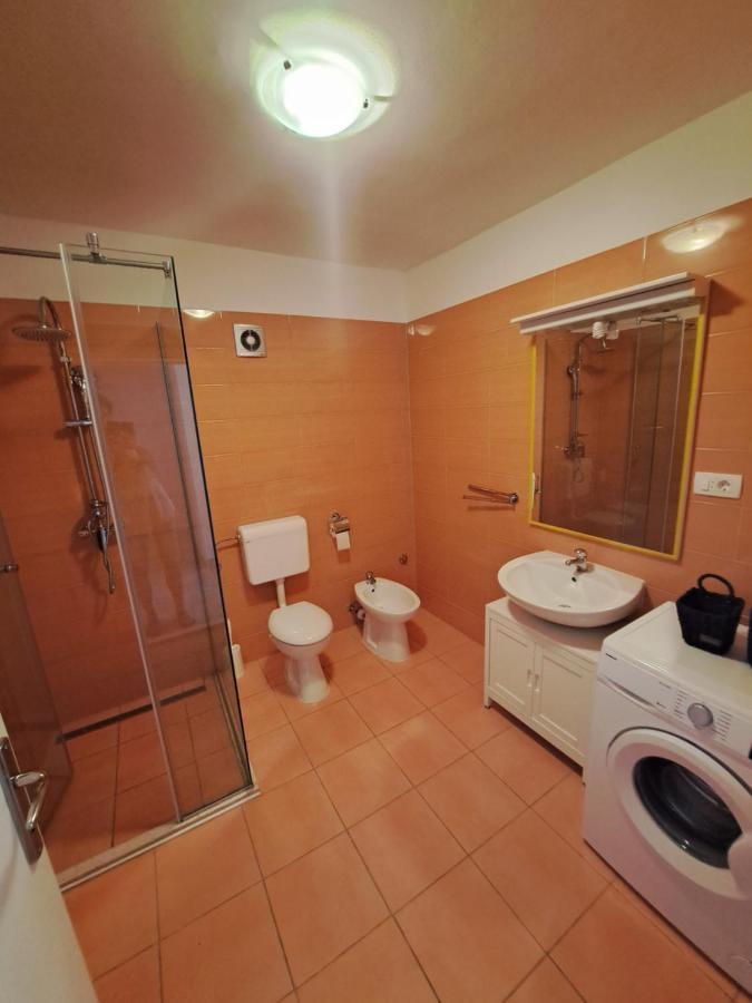 Lifestyle Apartment Подстрана Экстерьер фото