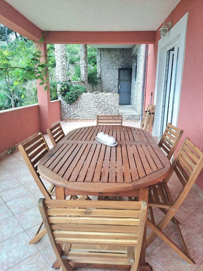 Lifestyle Apartment Подстрана Экстерьер фото