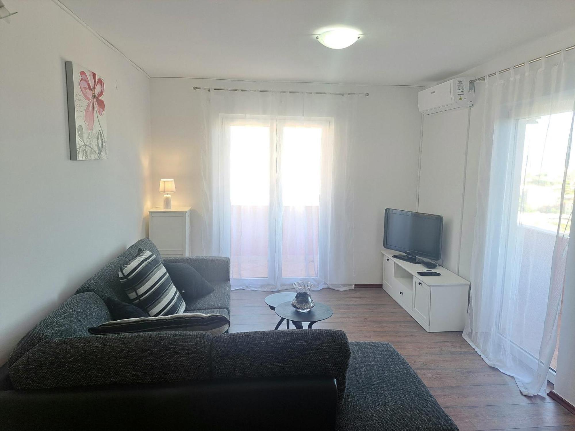 Lifestyle Apartment Подстрана Экстерьер фото